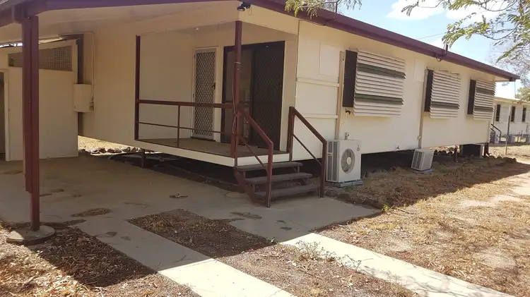 6 Disraeli Street, Hughenden QLD 4821