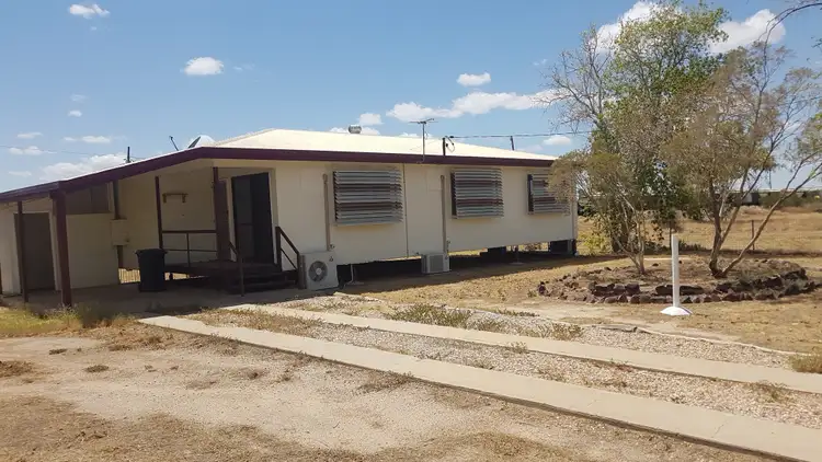 10 Disraeli Street, Hughenden QLD 4821