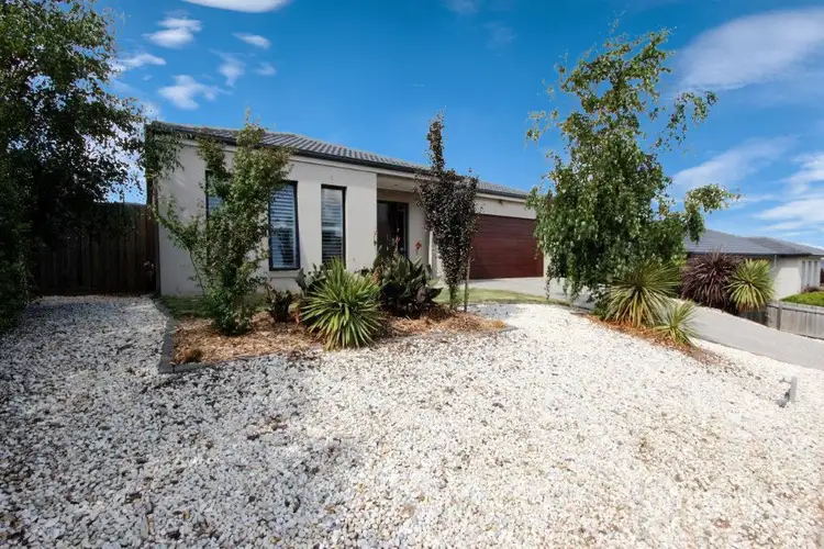 105 Province Boulevard, Highton VIC 3216