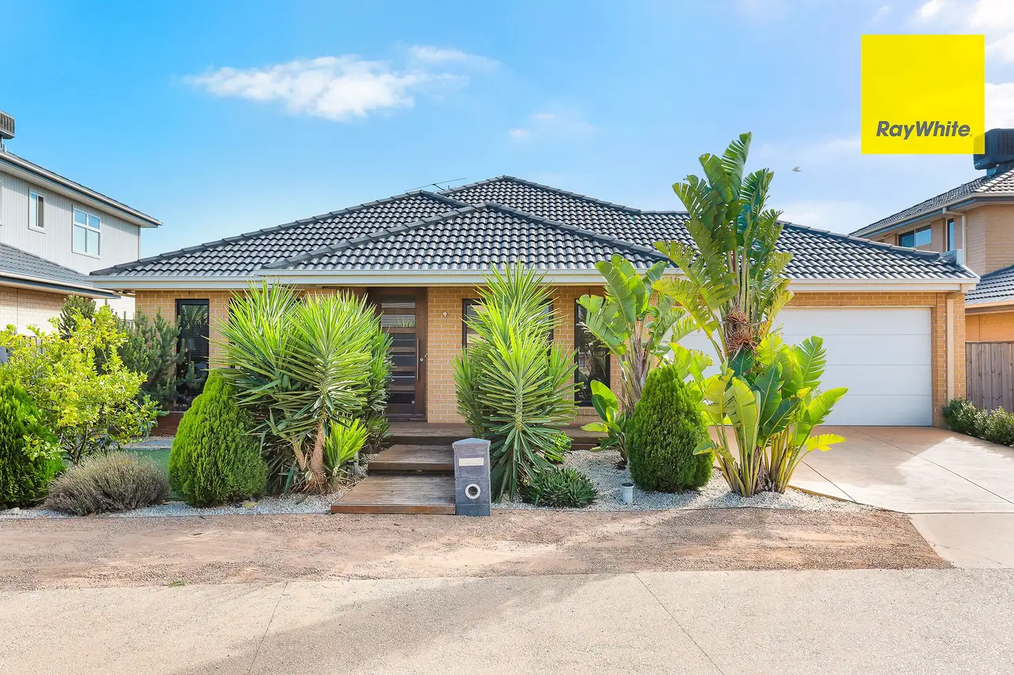 Main view of Homely house listing, 19 Sundowner Place, Sanctuary Lakes VIC 3030