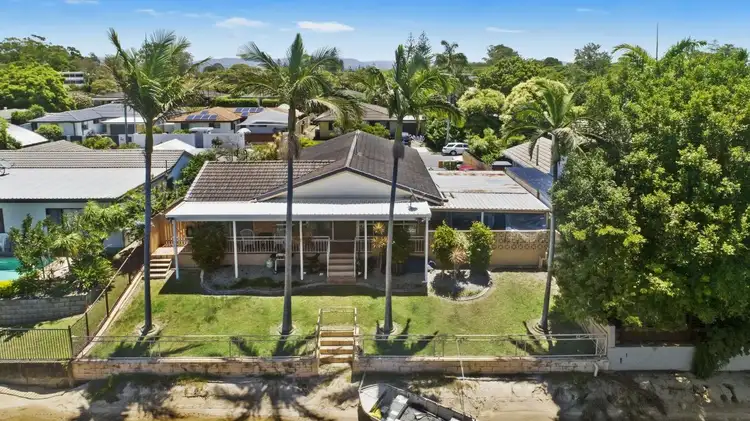 8 Key West, Broadbeach Waters QLD 4218