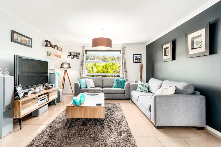 Fourth view of Homely house listing, 6 Valleyview Grove, Drouin VIC 3818