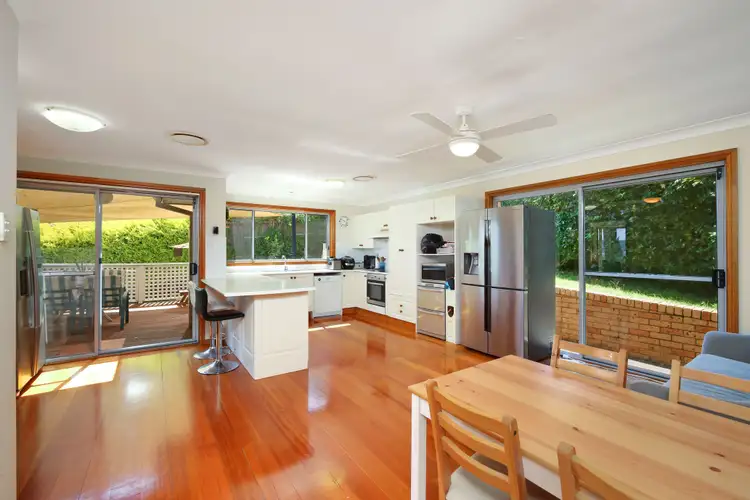 Fourth view of Homely house listing, 31 Treeview Place, Saratoga NSW 2251