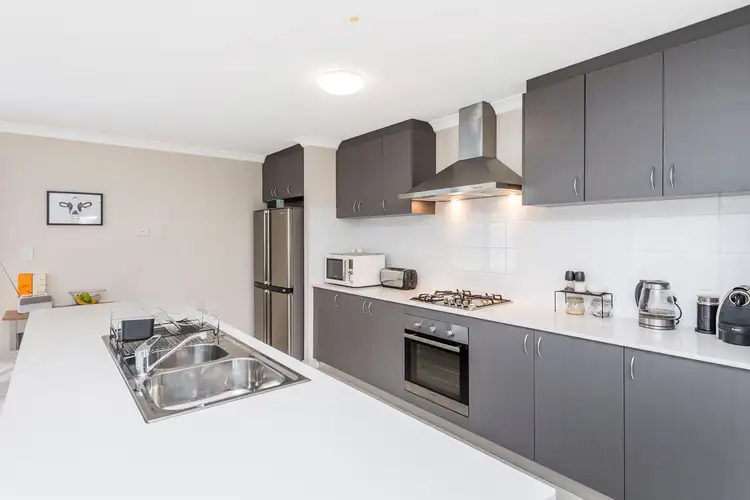 Sixth view of Homely house listing, 6 Indoon Way, Baldivis WA 6171