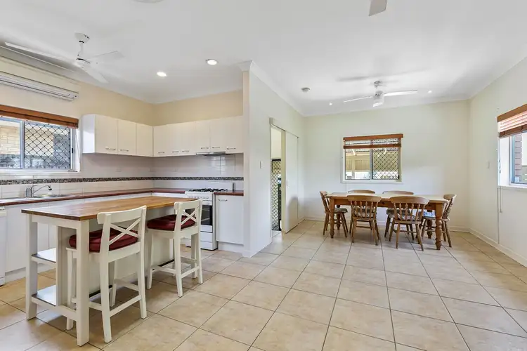 53 Alexander Street, Lota QLD 4179