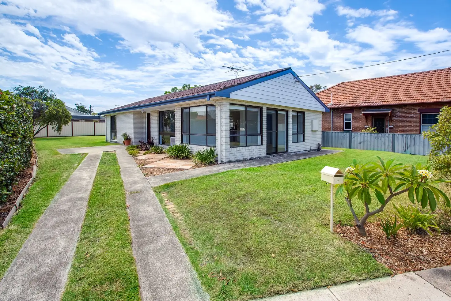 Main view of Homely house listing, 10 Scholey Street, Mayfield NSW 2304