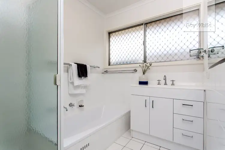 Sixth view of Homely house listing, 2 Cinsaut Court, Wynn Vale SA 5127