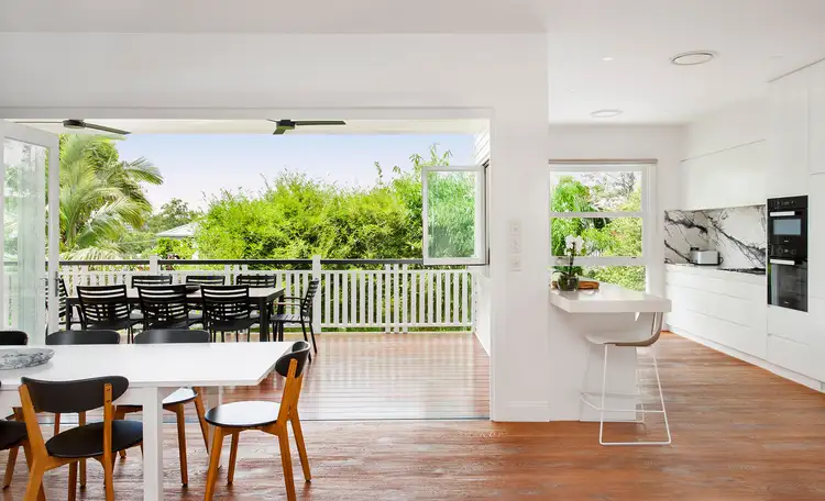16 Thomas Street, Auchenflower QLD 4066