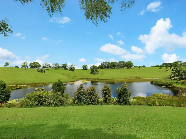 7 Lawrence Place, Maleny QLD 4552