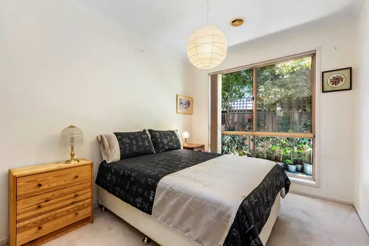 Sixth view of Homely unit listing, 2/24 Jindabyne Avenue, Chadstone VIC 3148