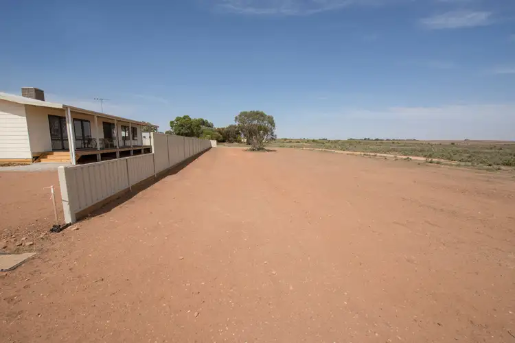 29 Boga Street, Lake Boga VIC 3584