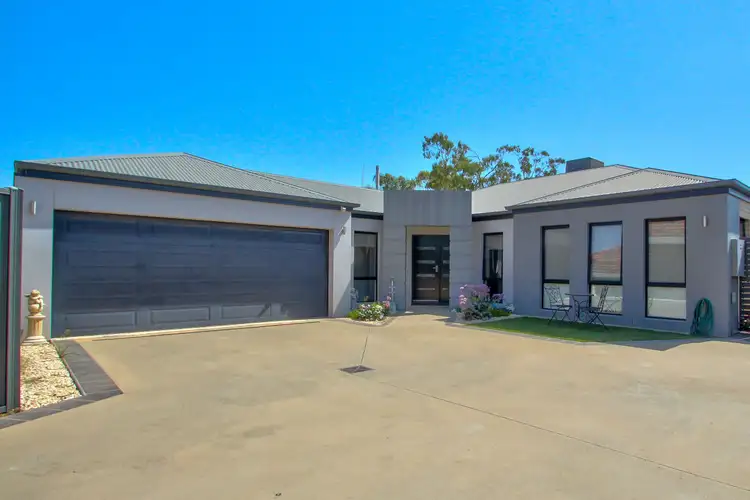 2/148 High Street, Cobram VIC 3644