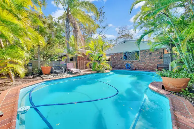 76 Gretel Drive, Clinton QLD 4680