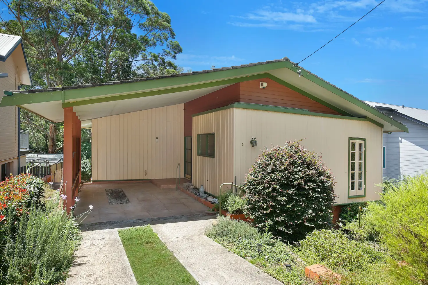 Main view of Homely house listing, 7 Araluen Avenue, Mount Kembla NSW 2526