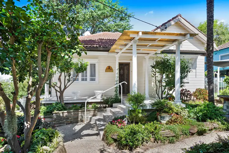 10 Railway Parade, Hornsby NSW 2077