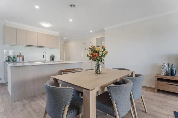 Sixth view of Homely house listing, 9 Featherwood Crescent, Craigieburn VIC 3064