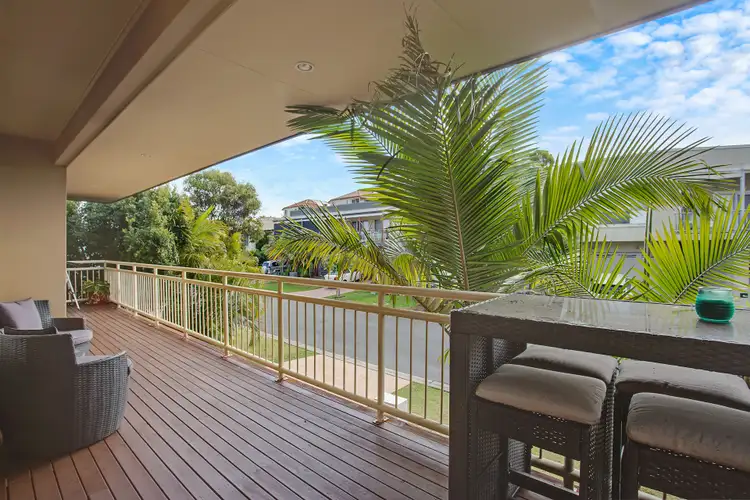 1/7 Mapleton Circuit, Varsity Lakes QLD 4227