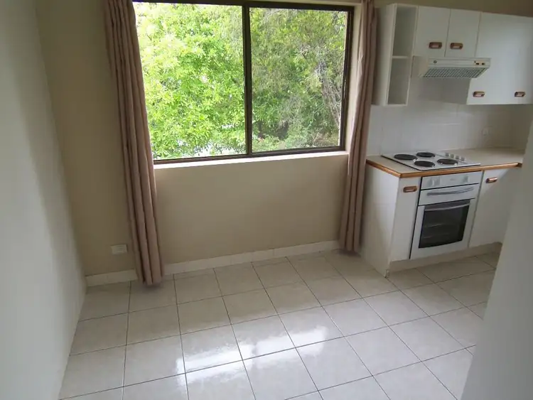 Seventh view of Homely unit listing, Unit 4/87 Farnell Street, Chermside QLD 4032
