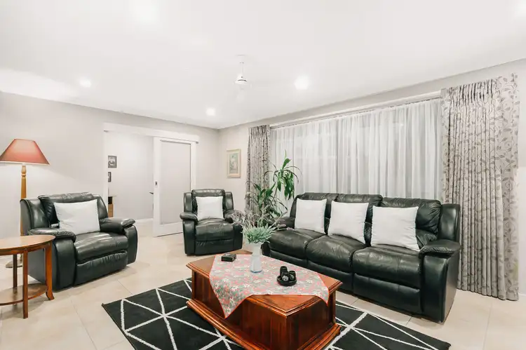 Second view of Homely house listing, 15 Rosalie Court, Pakenham VIC 3810