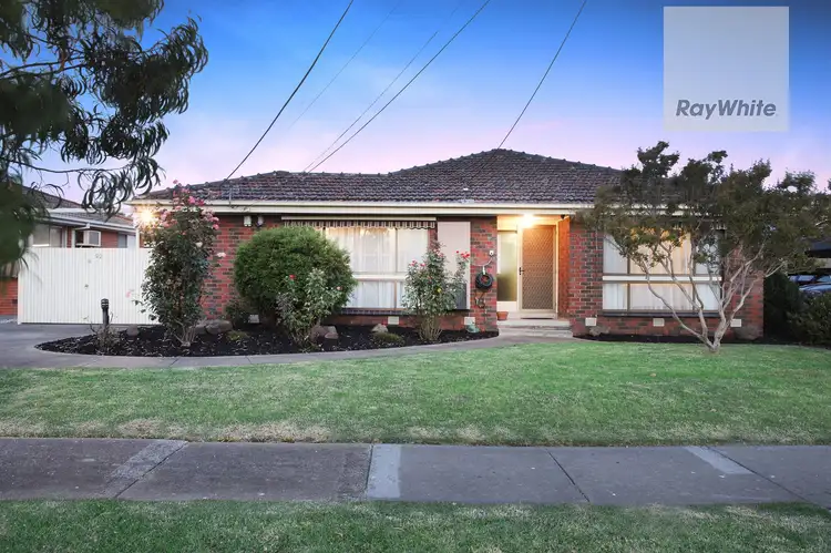 22 Prior Avenue, Gladstone Park VIC 3043