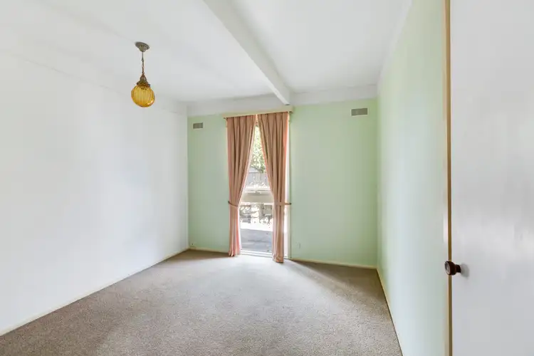 Fifth view of Homely house listing, 2 Cornborough Court, Frankston South VIC 3199