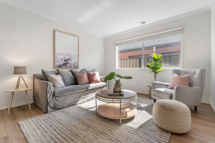 Fourth view of Homely house listing, 32 Banjolina Circuit, Craigieburn VIC 3064