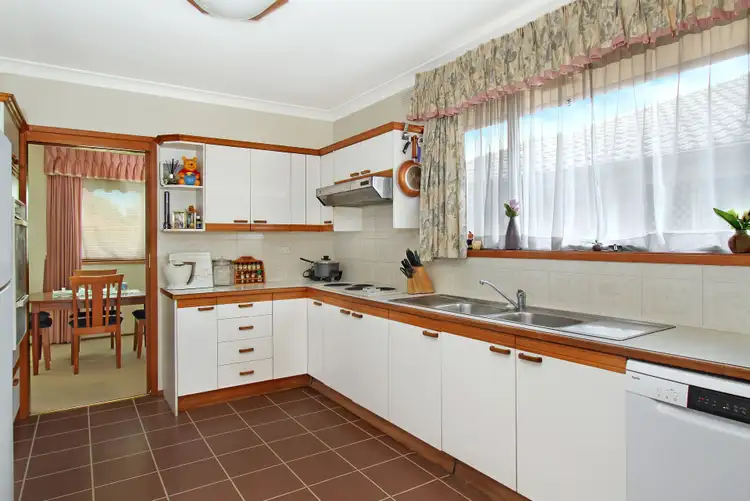 Fourth view of Homely house listing, 5 Braeside Avenue, Smithfield NSW 2164