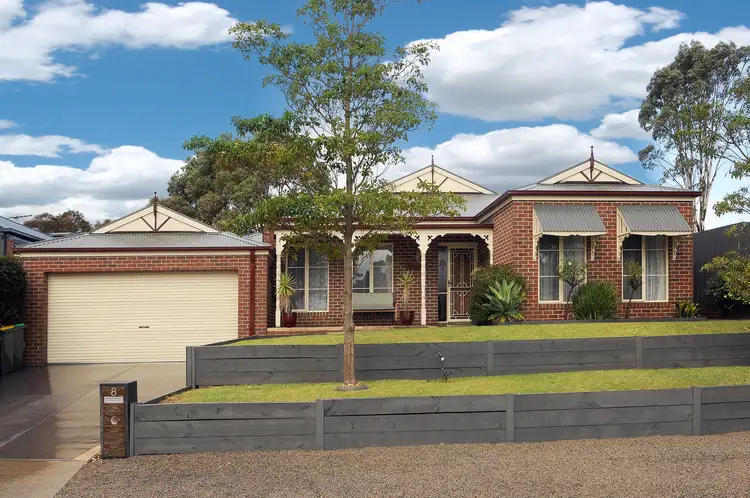Main view of Homely house listing, 8 Windsor Grange Court, Skye VIC 3977