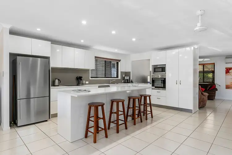 99 Birkdale Road, Birkdale QLD 4159