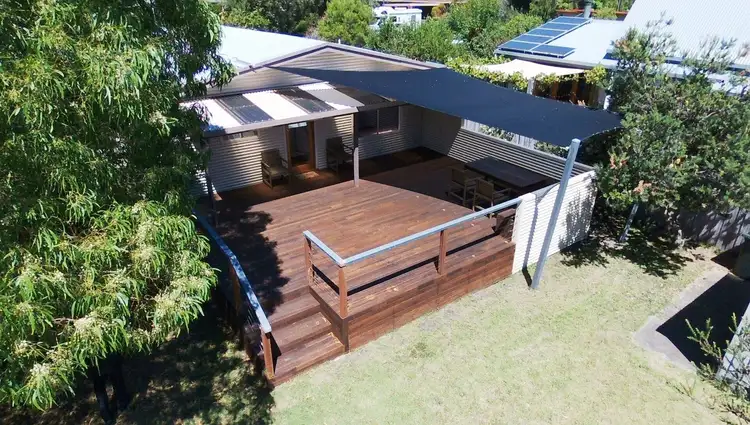 56 Foam Street, Rosebud VIC 3939