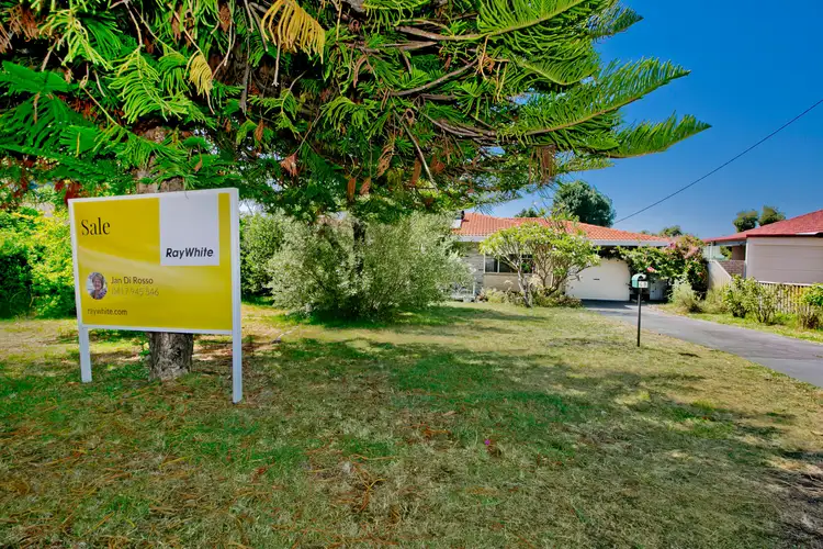 48 Oliver Street, Dianella WA 6059