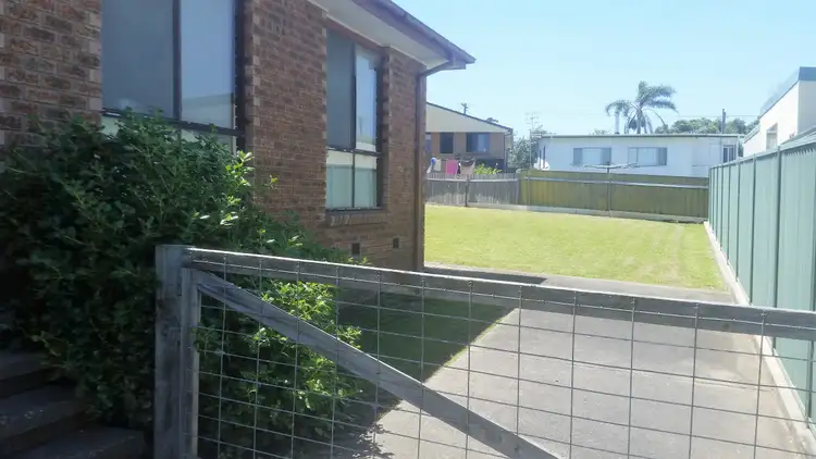 Sixth view of Homely house listing, 8 South Pacific Crescent, Ulladulla NSW 2539