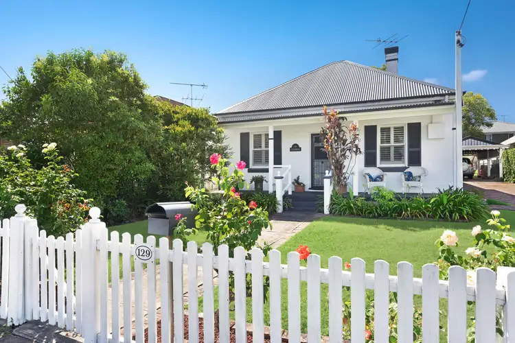 129 George Street, East Maitland NSW 2323