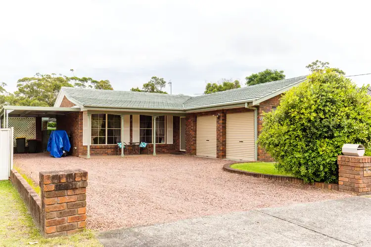 17 Monterra Avenue, Hawks Nest NSW 2324