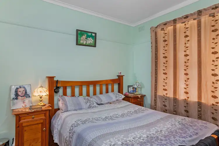 Sixth view of Homely house listing, 19 Waranga Crescent, Broadmeadows VIC 3047