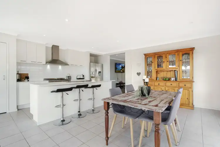Second view of Homely house listing, 2 Ruthven Circuit, Wodonga VIC 3690