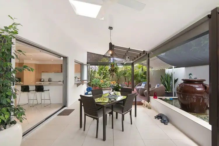 10/403 Pine Ridge Road, Runaway Bay QLD 4216