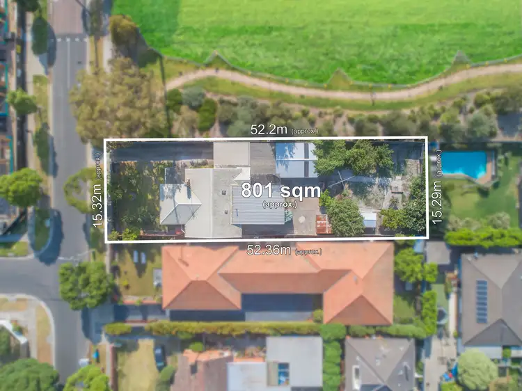 72 Raynes Park Road, Hampton VIC 3188