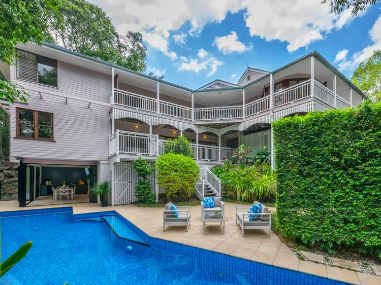 26 Satinwood Court, Bardon QLD 4065