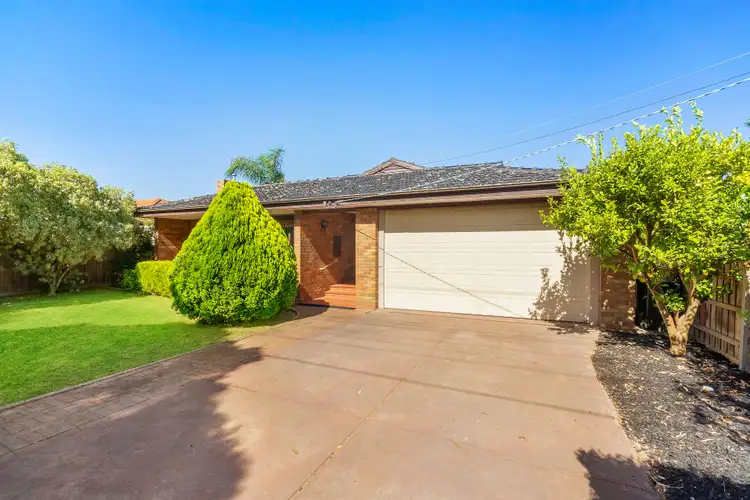 24 Strada Crescent, Wheelers Hill VIC 3150