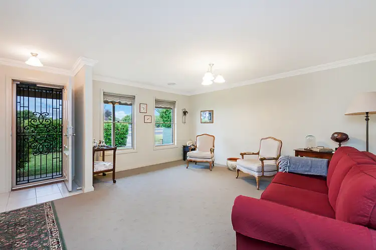 Second view of Homely house listing, 1/121 Raglan Parade, Warrnambool VIC 3280