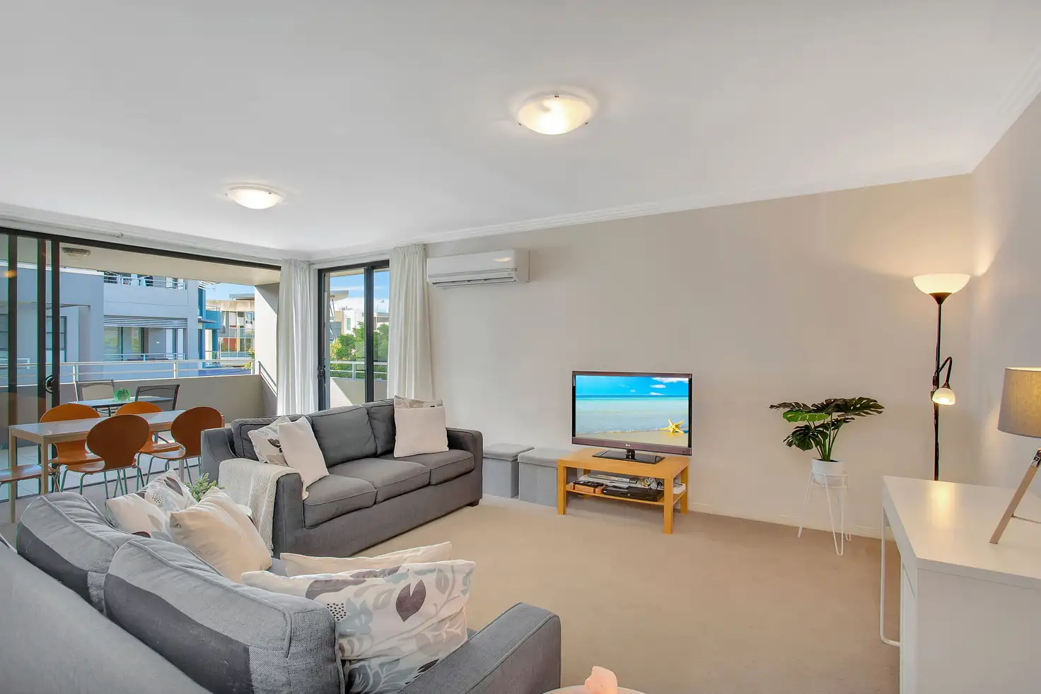 Main view of Homely unit listing, 8/201 Varsity Parade, Varsity Lakes QLD 4227