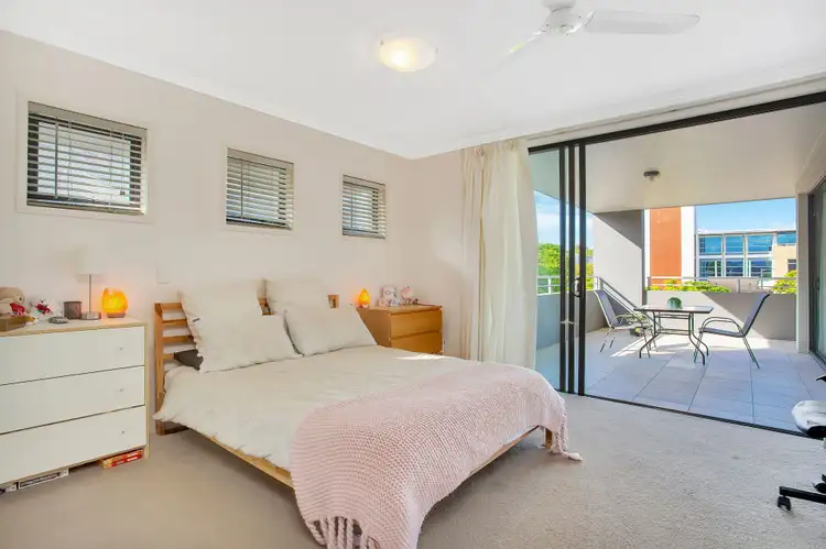 Second view of Homely unit listing, 8/201 Varsity Parade, Varsity Lakes QLD 4227