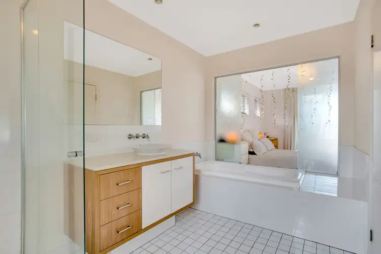 Fifth view of Homely unit listing, 8/201 Varsity Parade, Varsity Lakes QLD 4227
