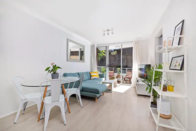 Main view of Homely unit listing, 6/42 View Street, Chatswood NSW 2067