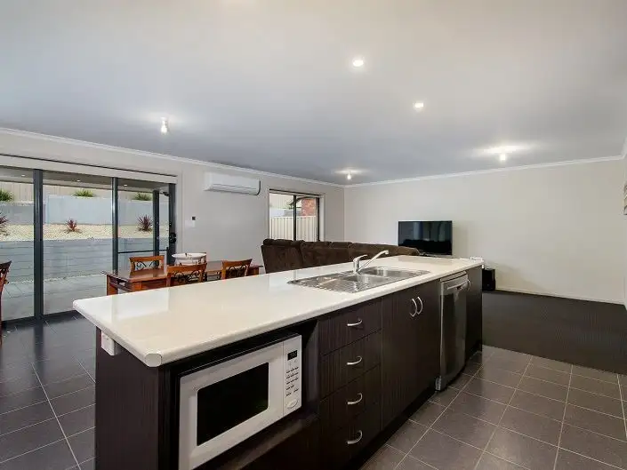Second view of Homely unit listing, 4/14 Bailey Street, Mount Gambier SA 5290