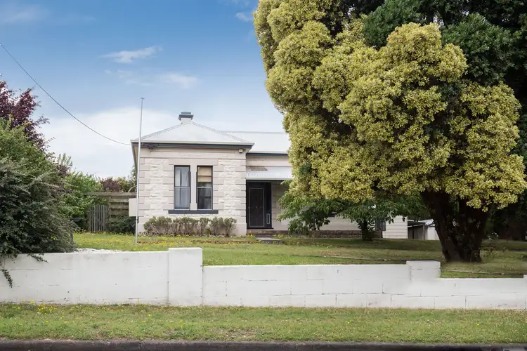 Second view of Homely house listing, 4 Queens Avenue, Mount Gambier SA 5290