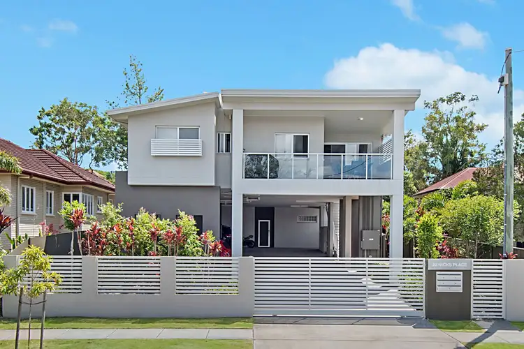Main view of Homely unit listing, 2/22 Hicks Street, Mount Gravatt East QLD 4122