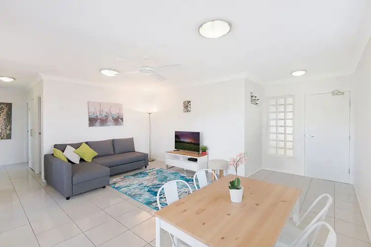 Second view of Homely unit listing, 2/22 Hicks Street, Mount Gravatt East QLD 4122
