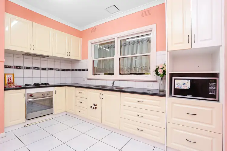 Fifth view of Homely house listing, 71 Derrick Street, Lalor VIC 3075